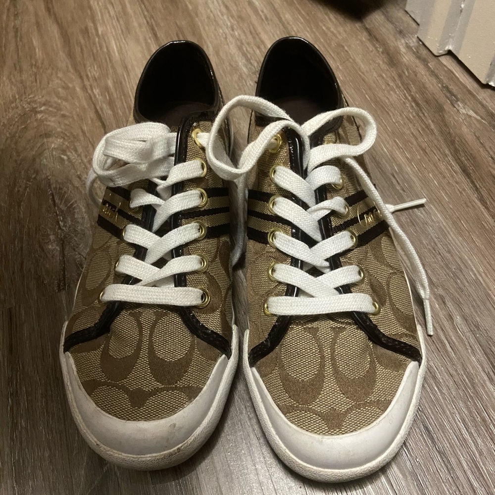 Coach tennis shoes